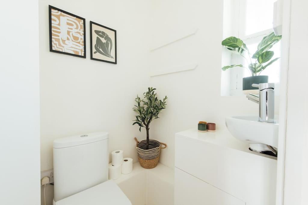 Charming 2 Bedroom Flat In The Heart Of Kings Cross, London Exterior photo